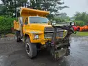 1995 Ford F800