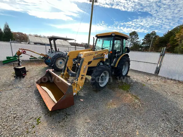 Challenger ML72B Tractor