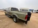 2000 Ford F-250 SD XL Crew Cab Long Bed 2WD
