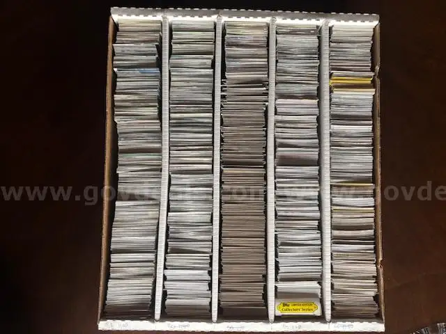 HUGE lot of Baseball/Football Trading cards Approx 5200 cards  1960&#x27;s Boog Powell +