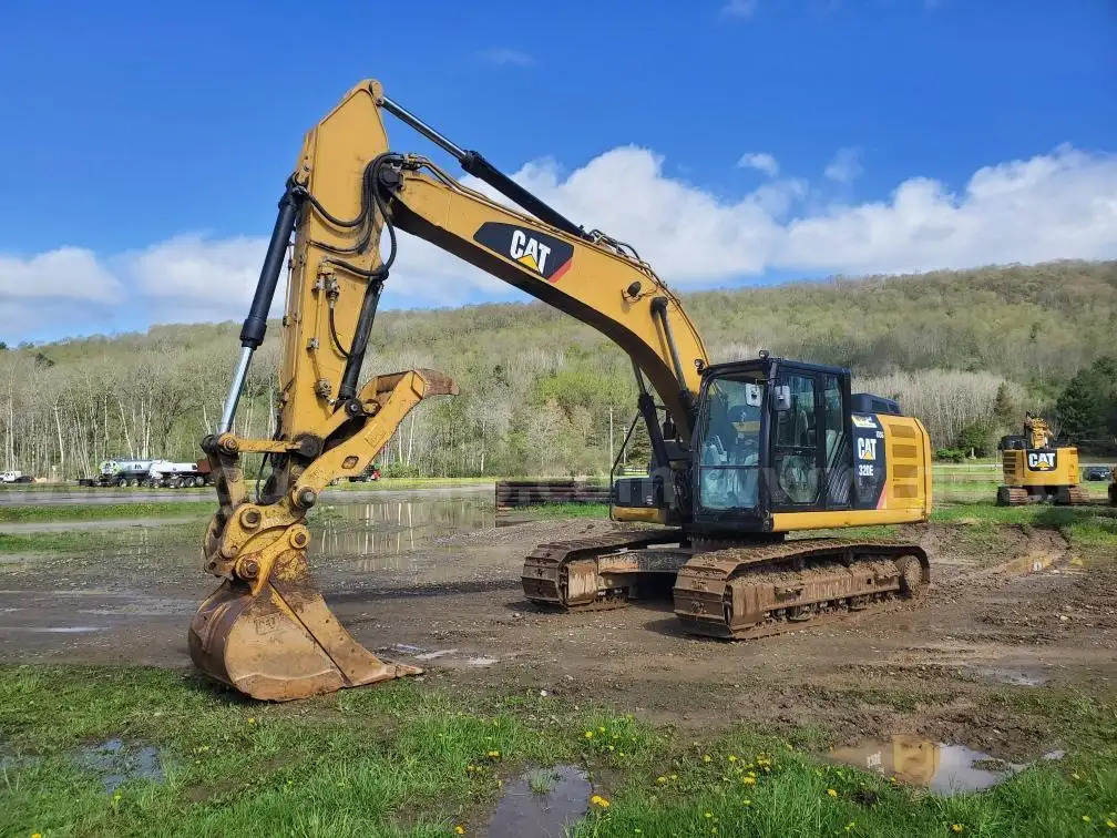 Photo of a 2013 Caterpillar 320EL