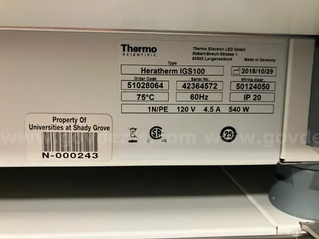 Thermo Scientific HeraTherm IGS100 Incubators (qty 6)