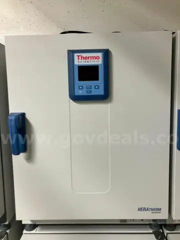 Thermo Scientific HeraTherm IGS100 Incubator