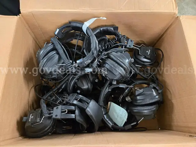 Egghead Headphones (Lot of 14)
