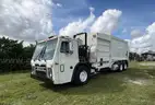 2014 Mack LEU613 - 28yd McNeilus Side Loader - Allison Transmission