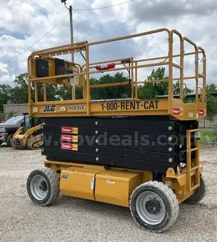 2019 JLG 4069 Scissor Lift NICE!!