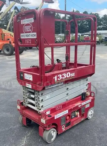 2020 MEC 1330SE Electric Scissor Lift