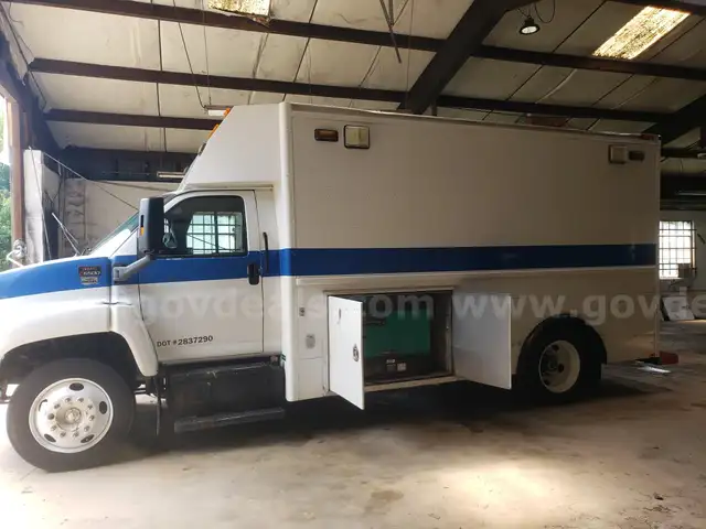2007 GMC C6C042