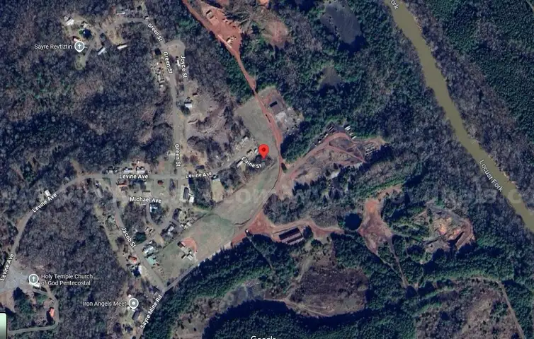 6101 Elaine St Gardendale, AL