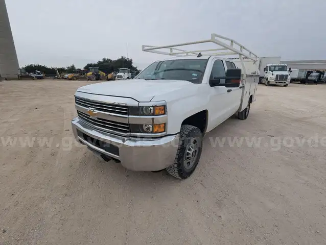 2016 Chevrolet Silverado Crew Cab Utility Truck
