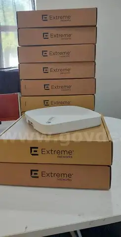 Lot of 550 CISCO and  AEROHIVE NETWORKS AP650 802.11AX WIRELESS ACCESS POINT AP-650
