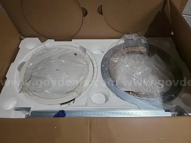 QSC AD-C6T-LP 6.5 two way, foreground/background Ceiling Loudspeaker w/70/100v