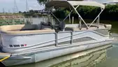 2019 G3 Suncatcher V322C Tritoon/Pontoon 115 HP Yamaha Motor w/ Trailer &#x26; Cover