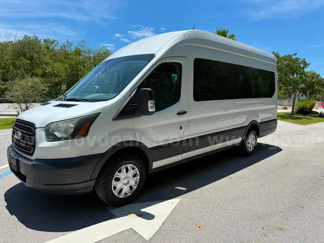 2016 Ford Transit T250 Wheelchair/PASSENGER/Stretcher VAN