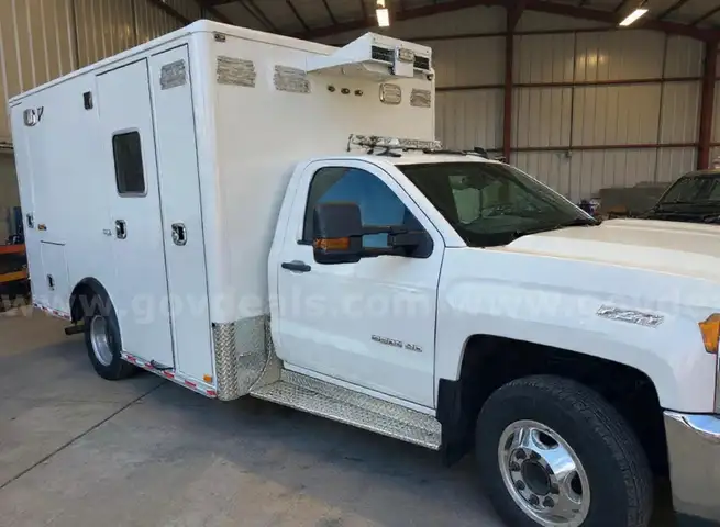 2017 Chevrolet Silverado 3500HD Ambulance