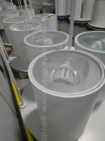 1988 Lighting fixtures