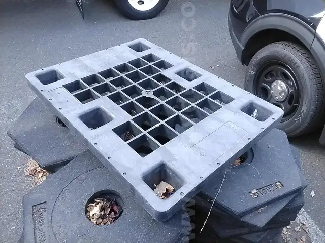 Poule-Pallets