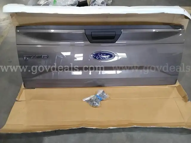 17-18 Ford F150 Tailgate