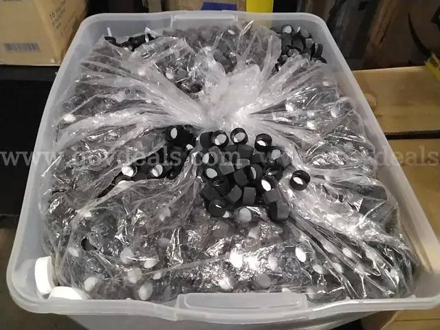 22&#x22; x 18&#x22; Bin of bottle caps