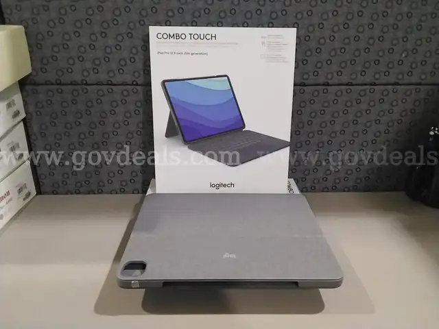 Logitech combo touch