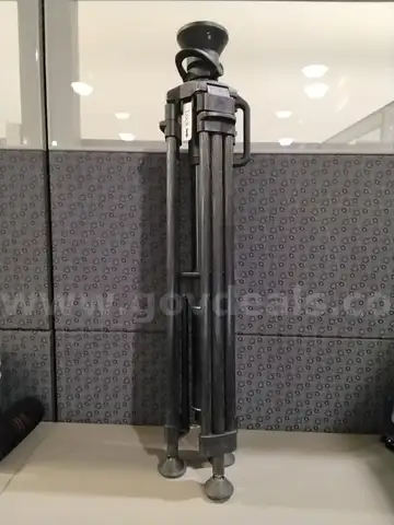 Sacthler Carbon Fiber Tripod