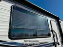 1 Lot of 5 RV Travel Trailers