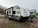 1 Lot of 5 RV Travel Trailers