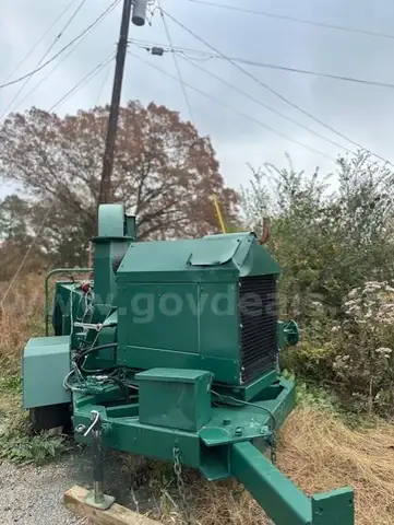 KUBOTA WC19 WOOD CHUCK CHIPPER 15"