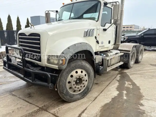2012 Mack Granite GU713 T/A Truck Tractor