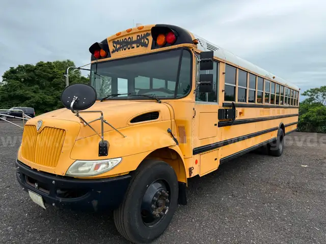 2010 International CE 54 Passenger Schoolbus