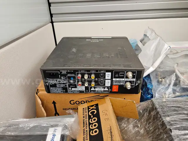 Sale of 2 each Hi8 Video Recorders