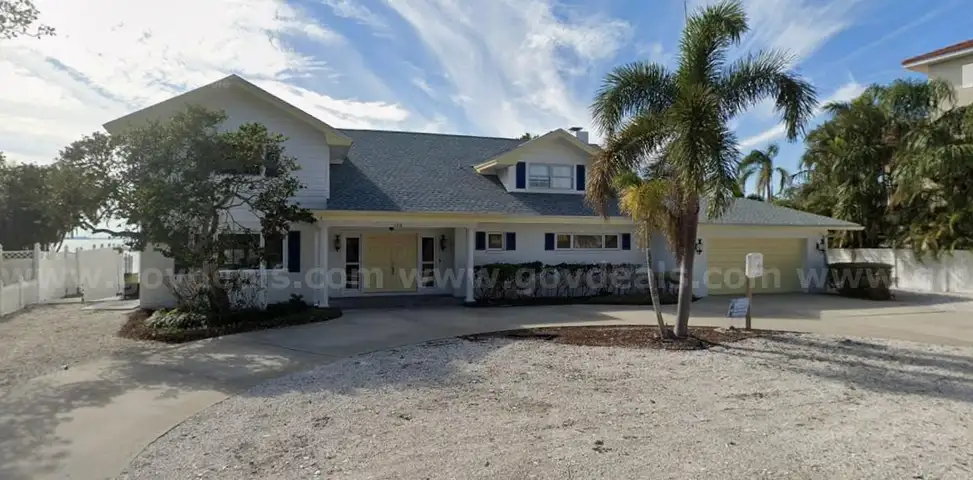 Tax Lien Certificate Sale - 102 Driftwood Dr W  Palm Harbor, FL 34683