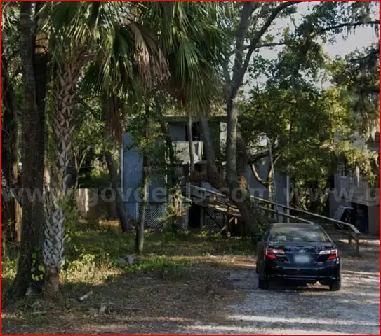 Tax Lien Certificate Sale - 2005 E MULBERRY DR, TAMPA, FL 33604