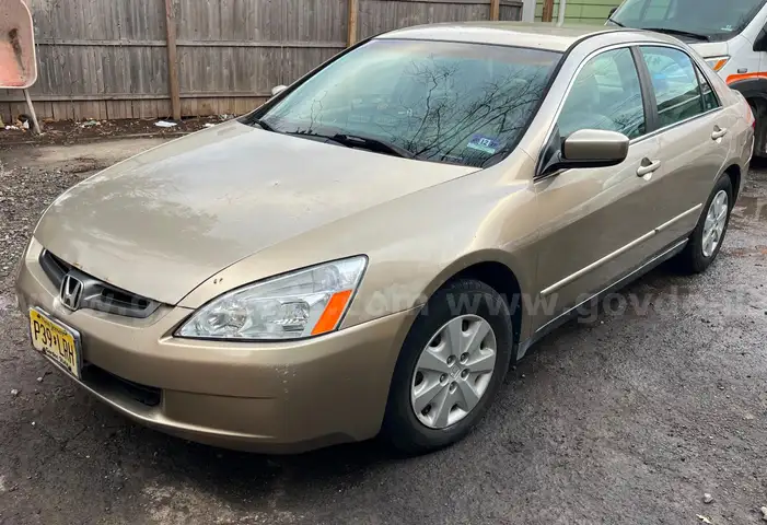 2003 Honda Accord LX sedan AT