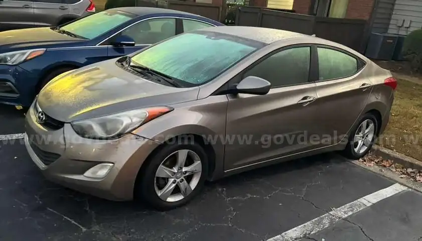 2013 Hyundai Elantra GLS A/T "RUN & DRIVE"