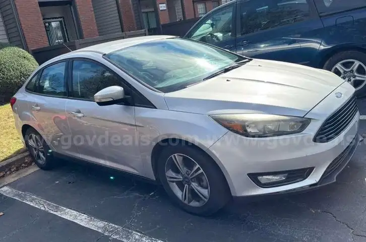 2017 Ford Focus SEDAN 4-DR, 1.0L L3. RUN AND DRIVE!!