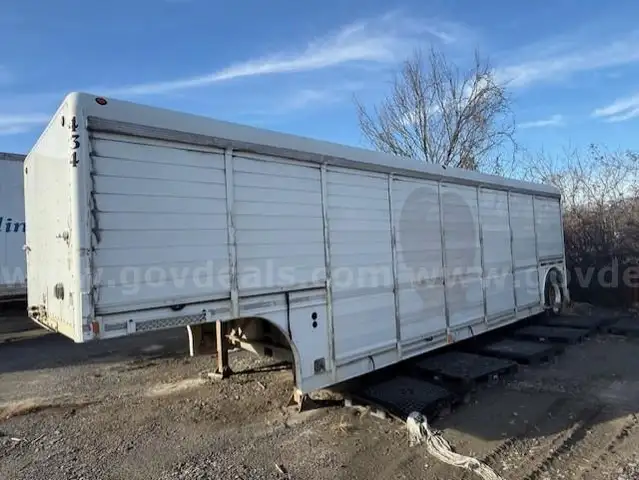 1993 HACKNEY AND SONS T-0029 BEVERAGE BAY TRAILER