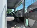 2013 KENWORTH T370