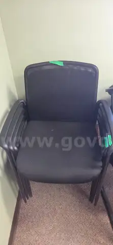 Set of 4 Black Stackable Mesh Guest Chairs