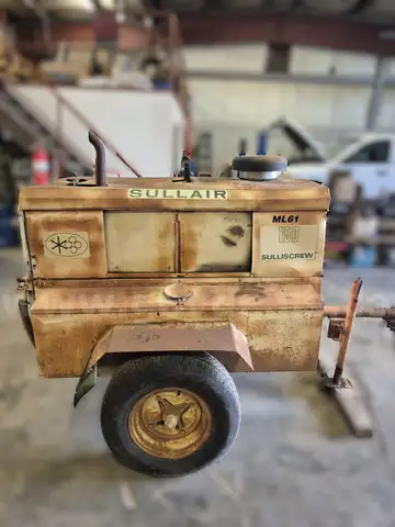 1976 SullAir Trailer - Ford Diesel  Engine with Compressor