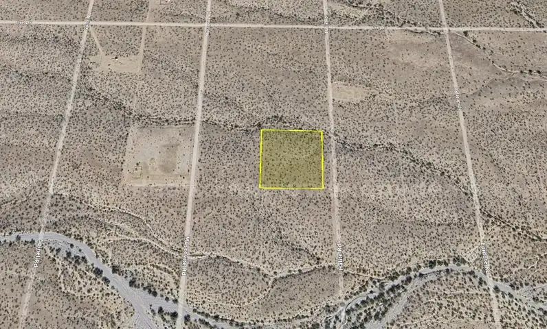 2.35-Acre Vacant Land in Golden Valley City, Mohave County, Arizona &#x2013; Your Future Investment Awaits!