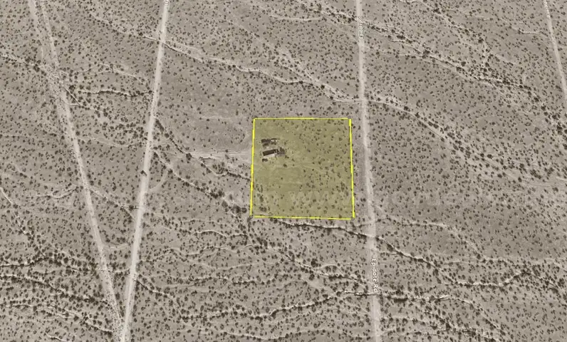 2.35-Acre Vacant Land in Golden Valley City, Mohave County, Arizona &#x2013; Your Future Investment Awaits!