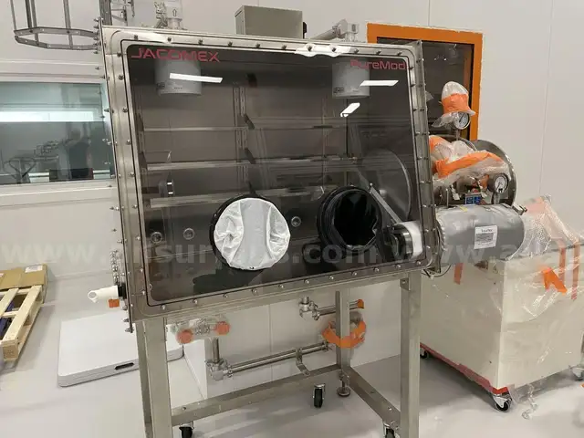 Jacomex  Vacuum Glovebox system