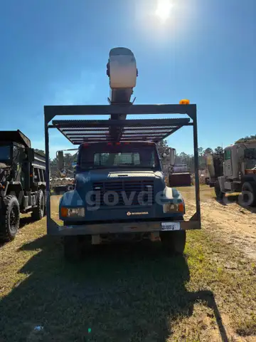 2001 International 4700