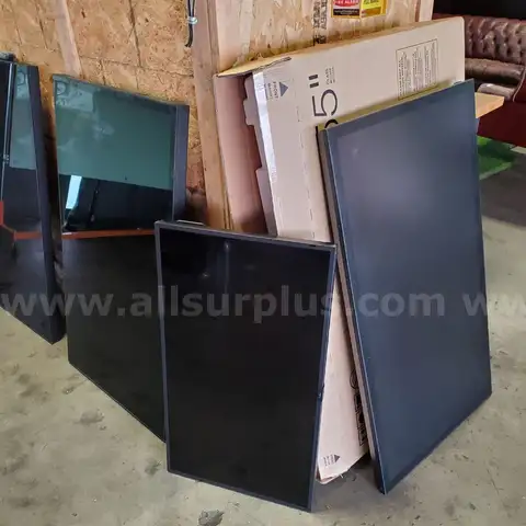 Outdoor TV, High Brightness, Outdoor Display, LCD Monitor, Qty 5
