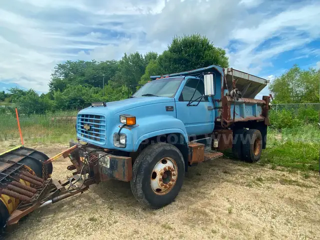 2000 Chevrolet C7H042