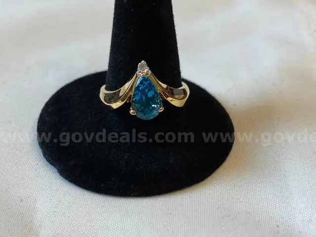 14kt Yellow Gold Blue Topaz and Diamond Ring