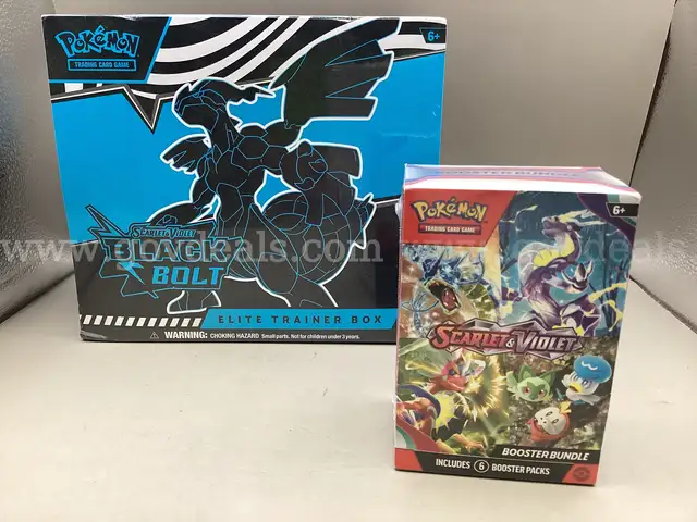 Scarlet &#x26; Violet Black Bolt Elite Training Box, Scarlet &#x26; Violet Booster Bundle 