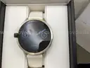 GARMIN VENU 4 