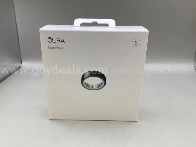 OURA Ring 4 stealth size 8